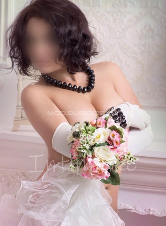 Стриптизерша Бранди №2903, 30 лет